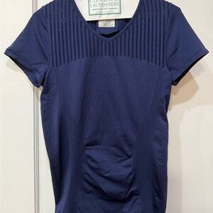 Athleta Navy Blue Short Sleeve Stretch Fitness Exercise Running Shirt Top EUC Md